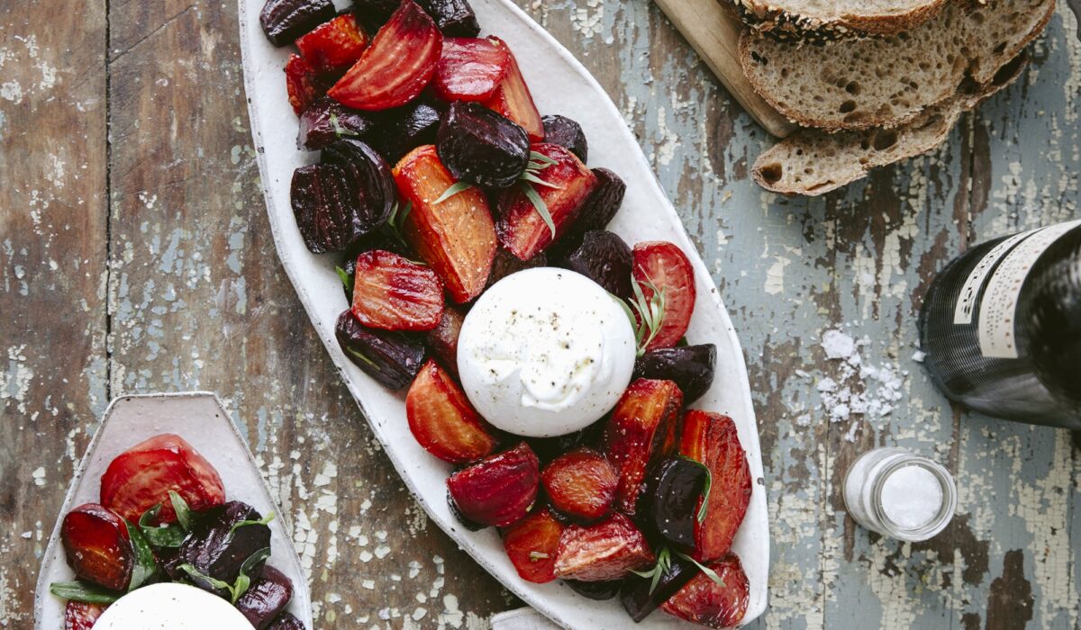 Salade de betteraves roties et burrata