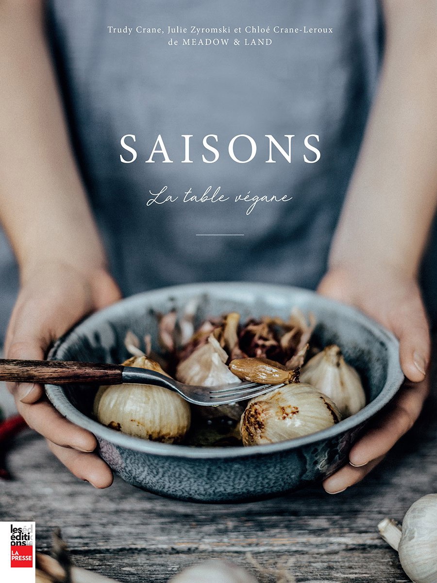 Saisons, La table végane - couverture du livre de recettes de Julie Zyromski