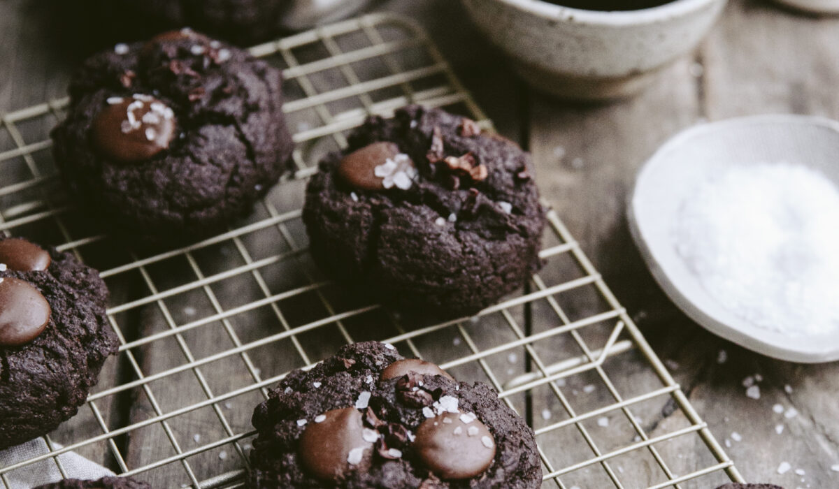 Biscuits végétaliens décadents au chocolat
